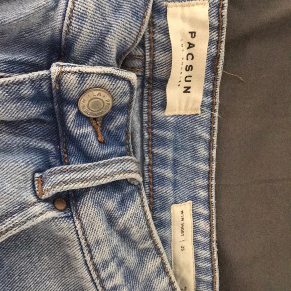 PacSun shorts - Picture 2 of 3